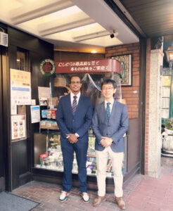 契約より先に交わした握手：Black Samurai Coffeeと神戸・西村珈琲のパートナーシップの物語